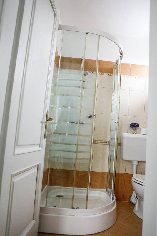 Double Room image 2
