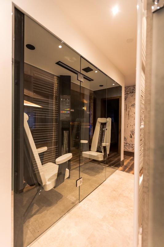 Superior Apartment image 4