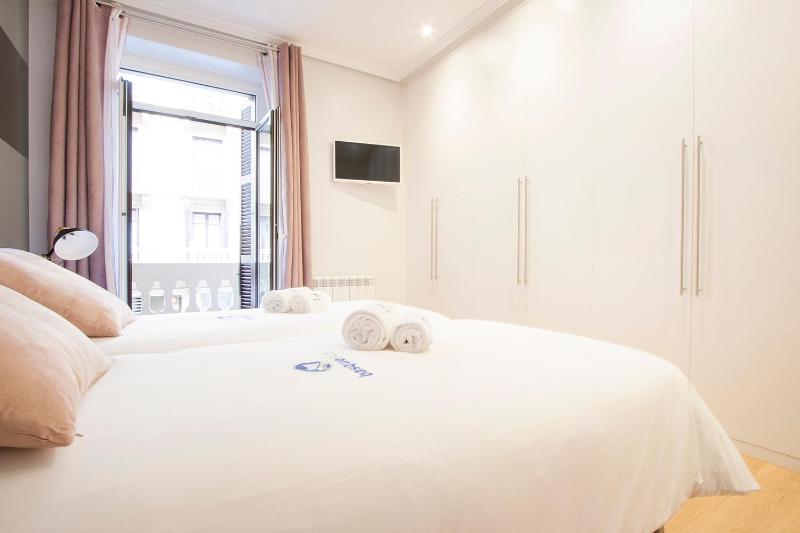 Gerezi - Basque Stay - image 6