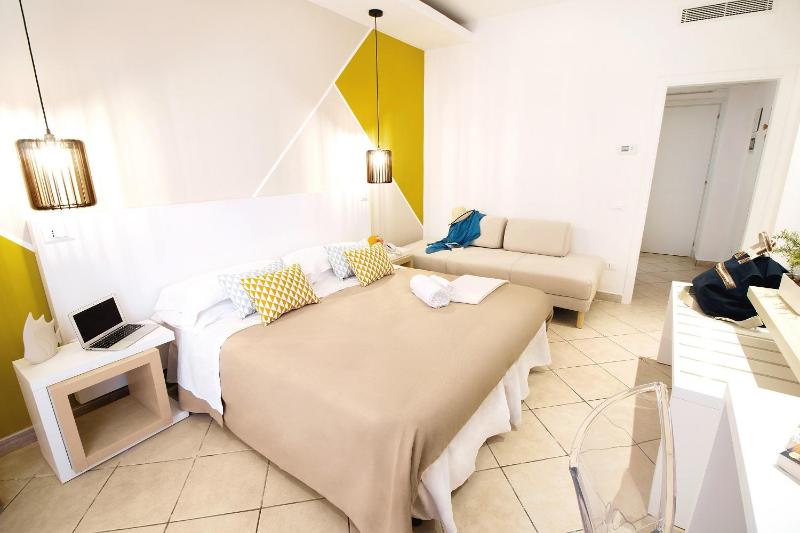 Economy Double or Twin Room image 3