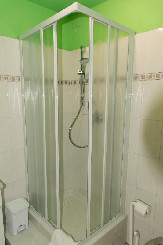 Single Room image 1