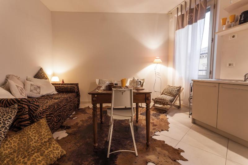Apartment image 4