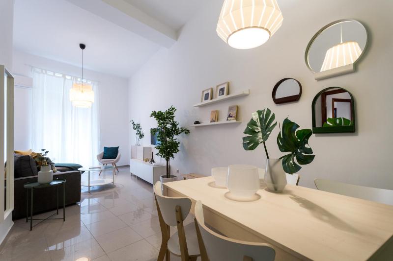 Apartment image 3