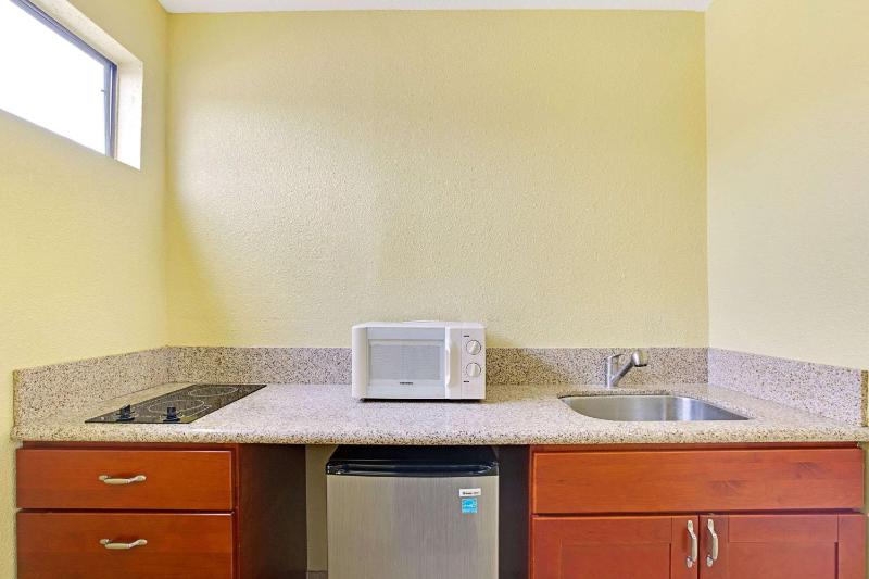 King Suite with Kitchenette image 1