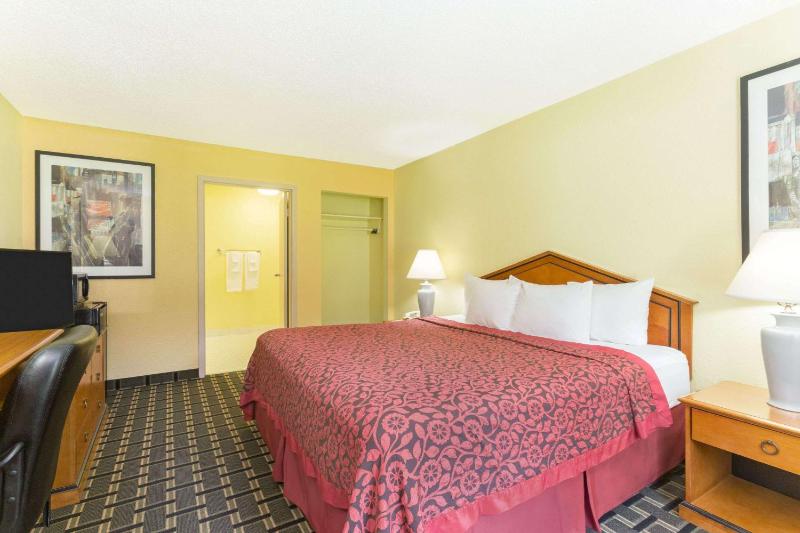 King Room - Disability Access/Smoking image 2
