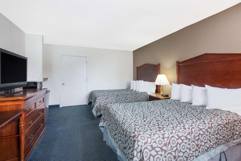Double Room - Disability Access/Non-Smoking image 2
