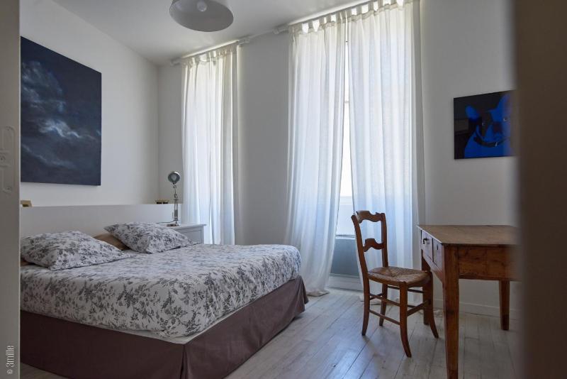 Apartment with Garden View image 1