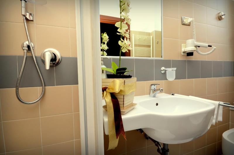 Hotel Genova - image 6