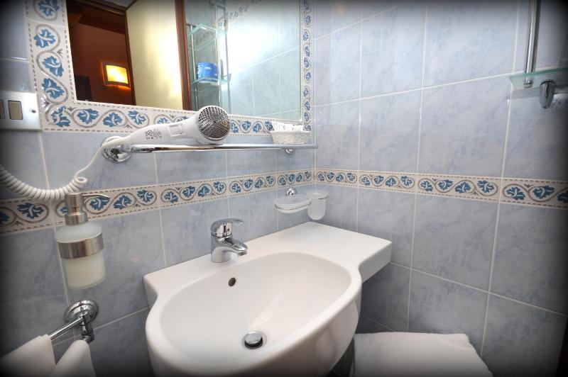 Hotel Genova - image 38