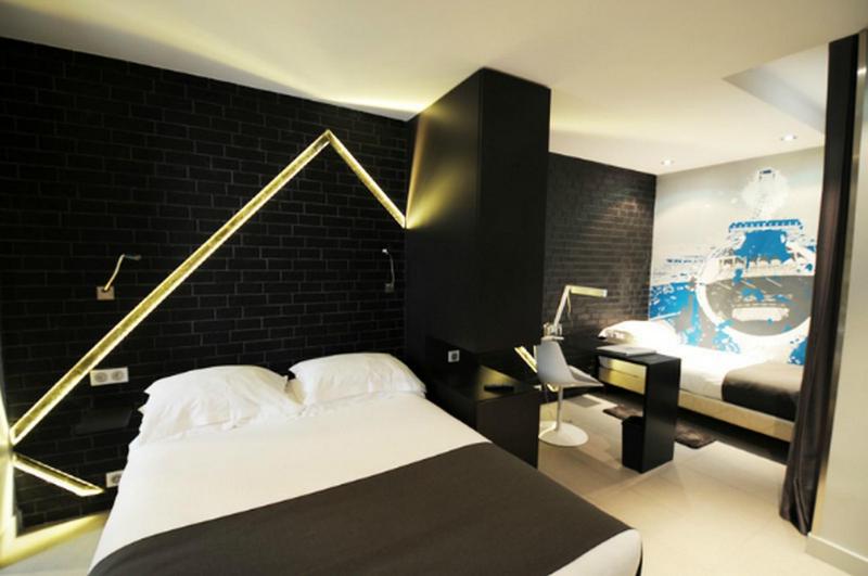 Arc De Triomphe Etoile Hotel - image 10