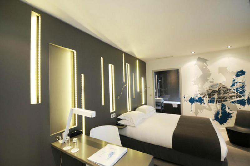 Arc De Triomphe Etoile Hotel - image 9