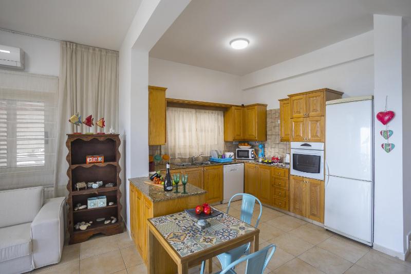 Villa image 2