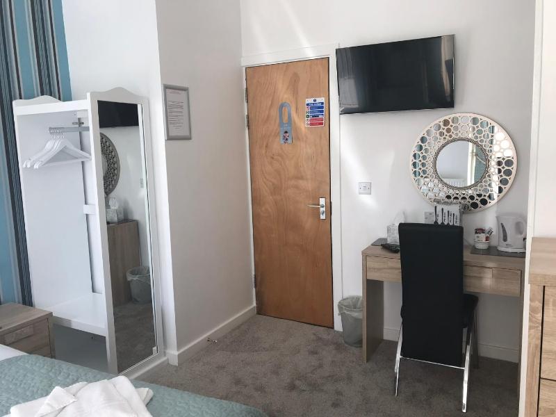 Four Seasons Guest House - image 14