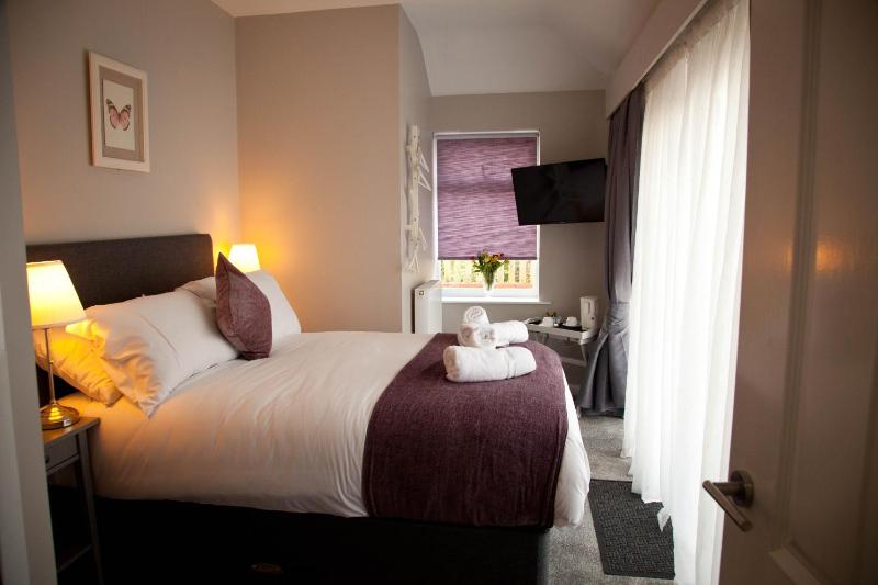 Rowton Poplars Hotel - image 2