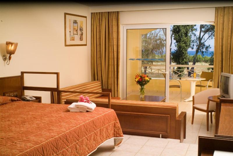 Junior Suite (2 Adults + 2 Children) image 3