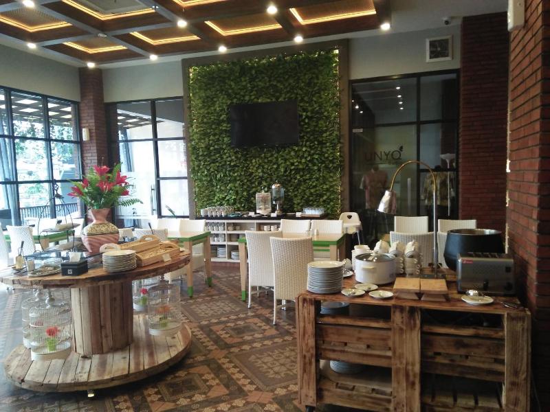 Uniq Hotel - image 8