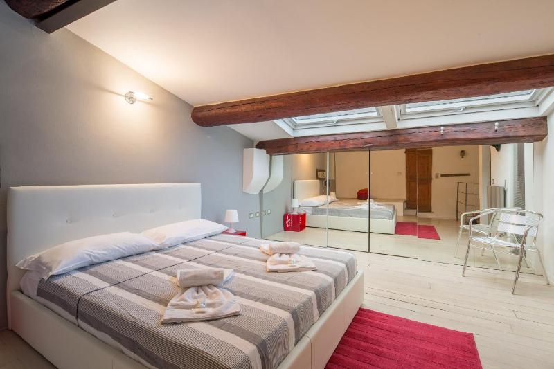 Apartment image 3