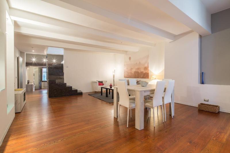Apartment image 2