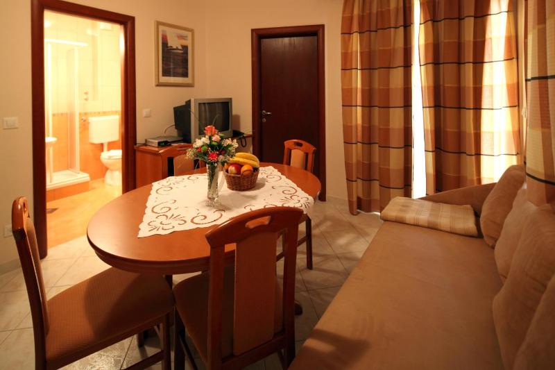 Apartments Ivana - image 18