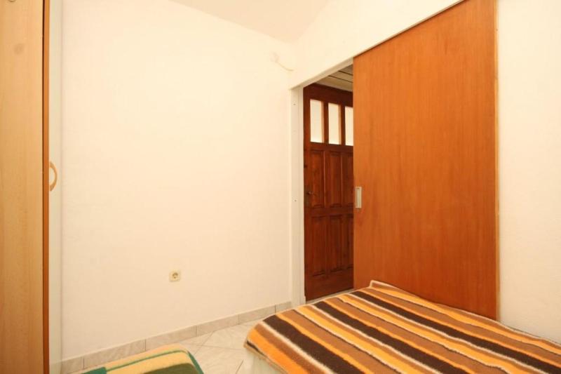 Two-Bedroom Apartment with Terrace and Sea View image 2