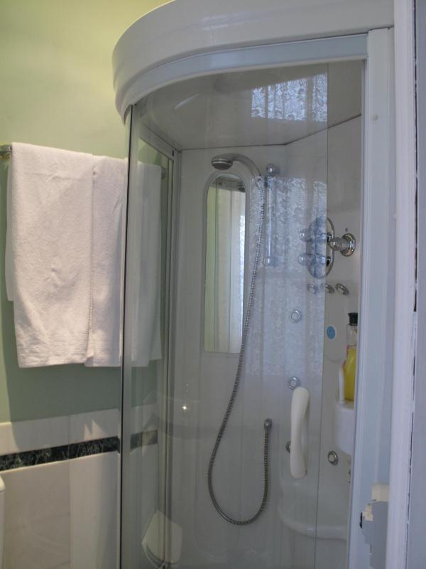 Suite image 2