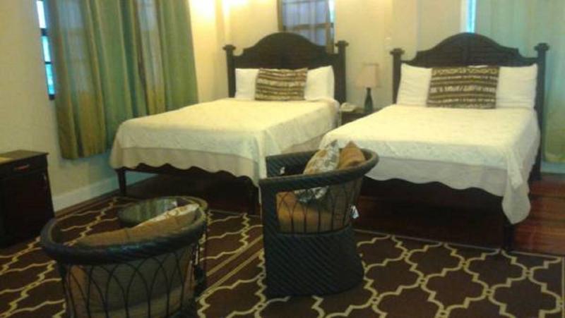 El Dorado Inn - image 2