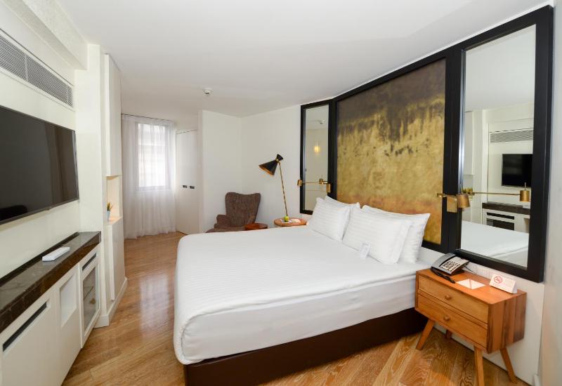 Superior Room image 1