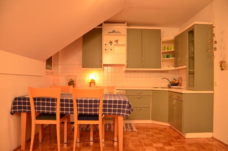 One-Bedroom Apartment (4 Adults) image 4