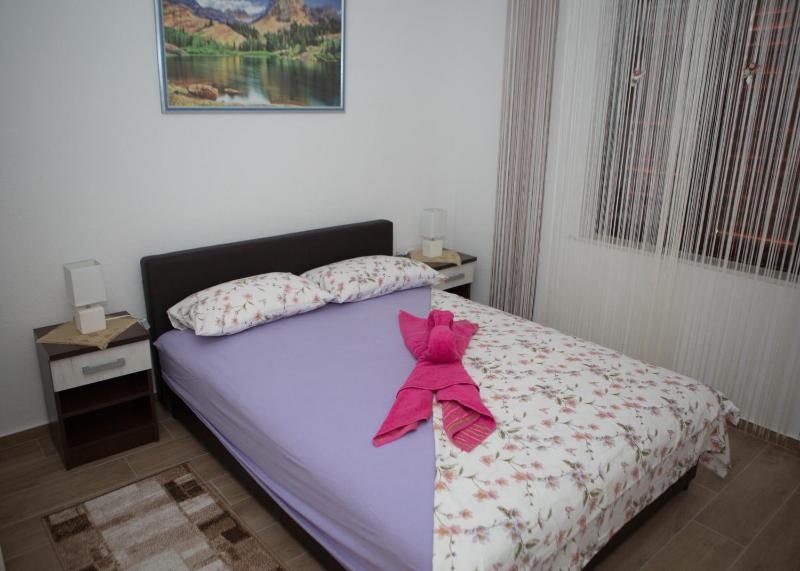 Apartment image 2
