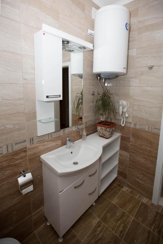 Apartment image 4