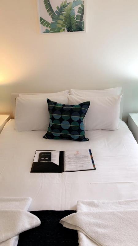 Double Room with Private Bathroom image 4