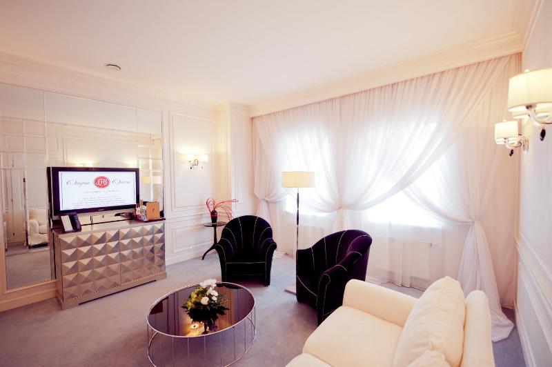 Suite image 1