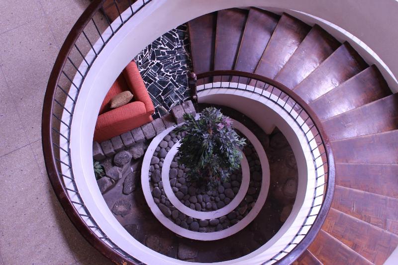 Hotel Mediterraneo Plaza - image 9