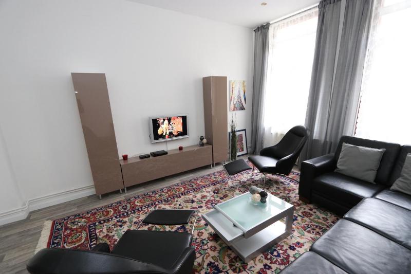 Two-Bedroom Townhouse image 3