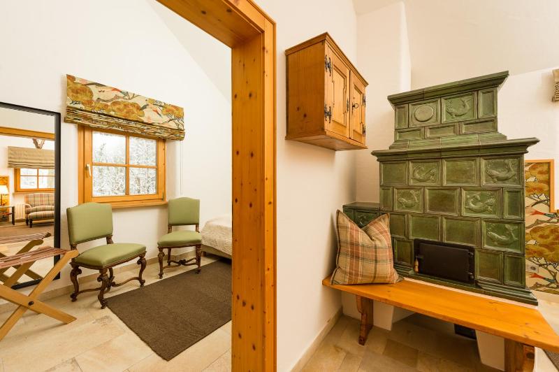 Chalet image 2
