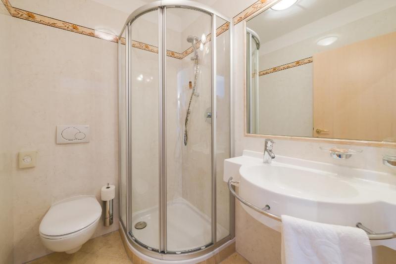 Single Room with Balcony image 2