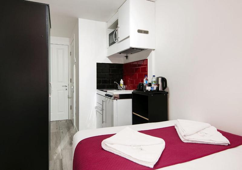 Deluxe Single Room image 4