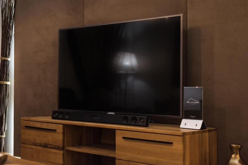 Elegant Residence image 4