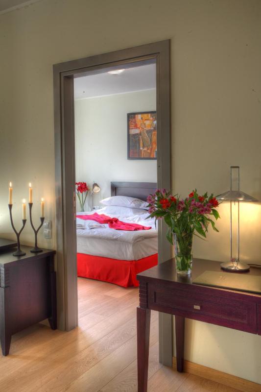 One-Bedroom Suite image 3