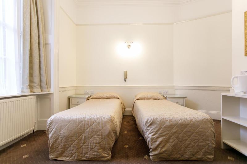 Double or Twin Room with Bathroom image 3