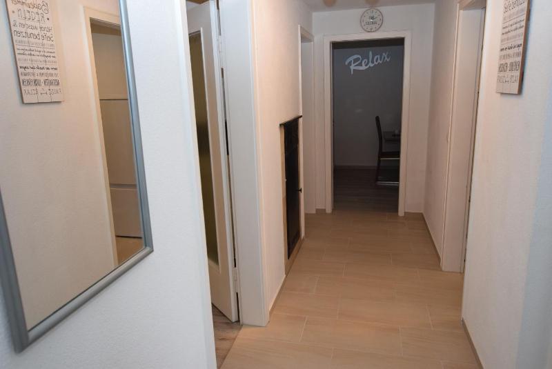 Apartment image 3