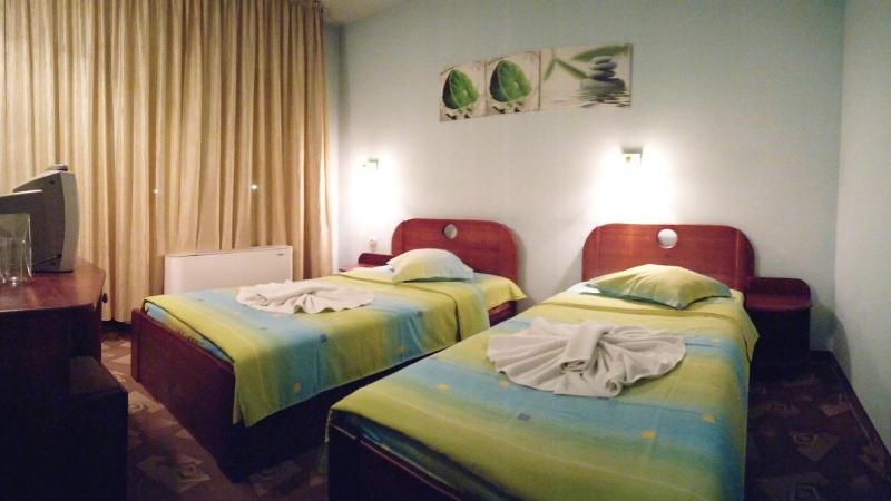 Double or Twin Room with Balcony image 3