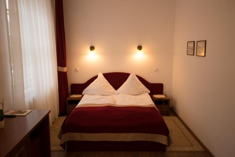 Family Suite 3*** (2-3 Adults) image 3