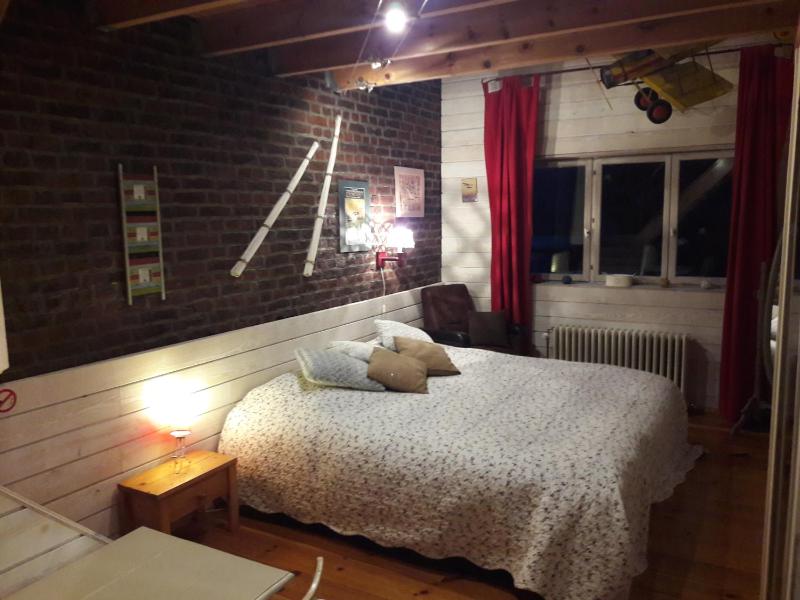 Quadruple Room with Private External Bathroom image 1