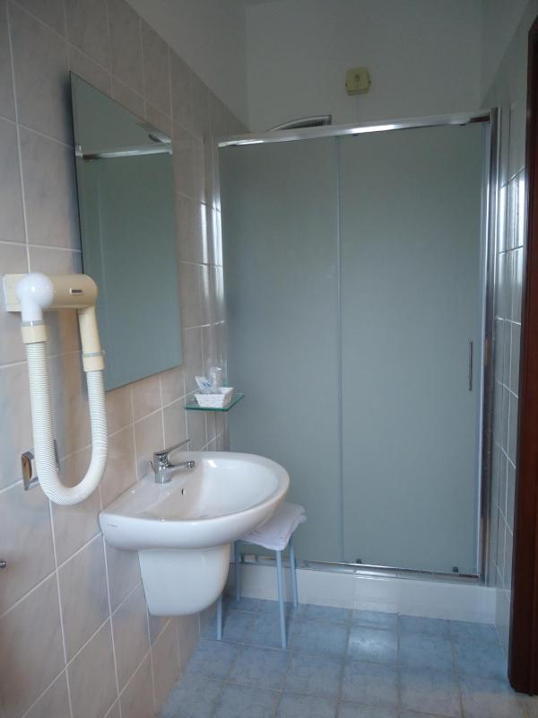 Triple Room image 2