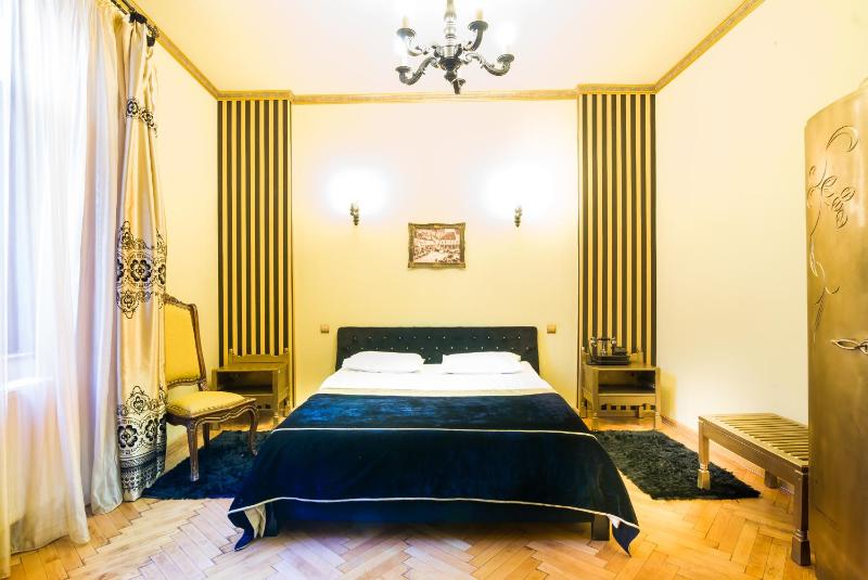 Deluxe Double Room image 4