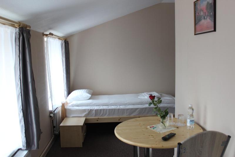 Quadruple Room with Private Bathroom image 4