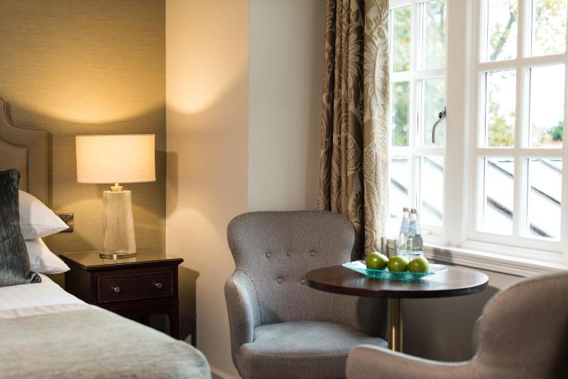 Standard Double Room image 4