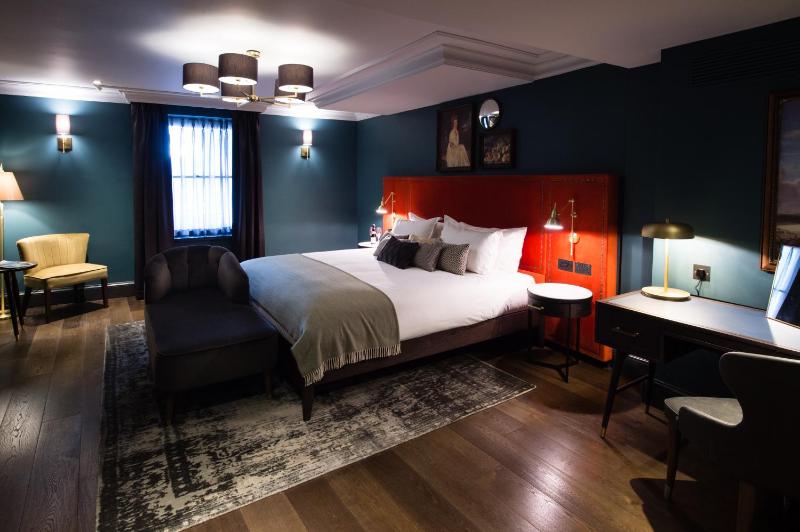 Junior Suite image 3