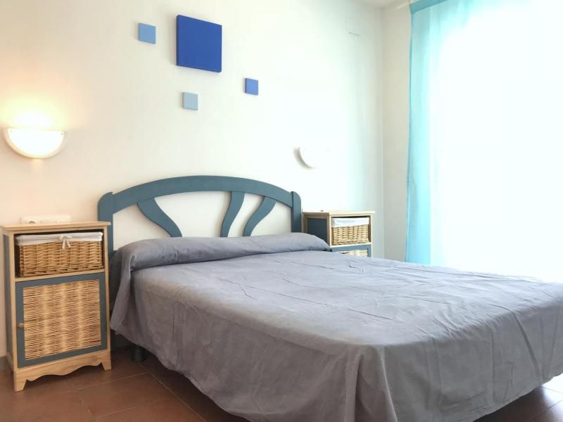 One-Bedroom Apartment image 2